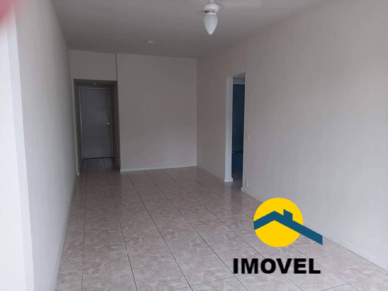 Apartamento à venda com 2 quartos, 82m² - Foto 2