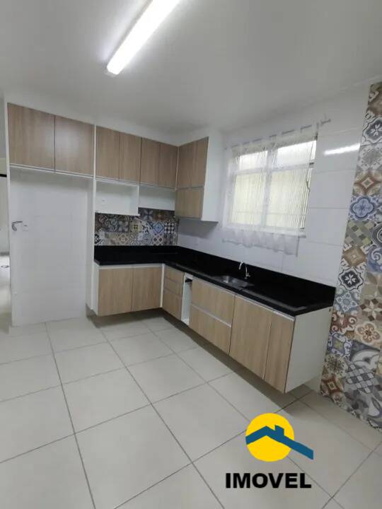 Casa à venda com 3 quartos, 160m² - Foto 14