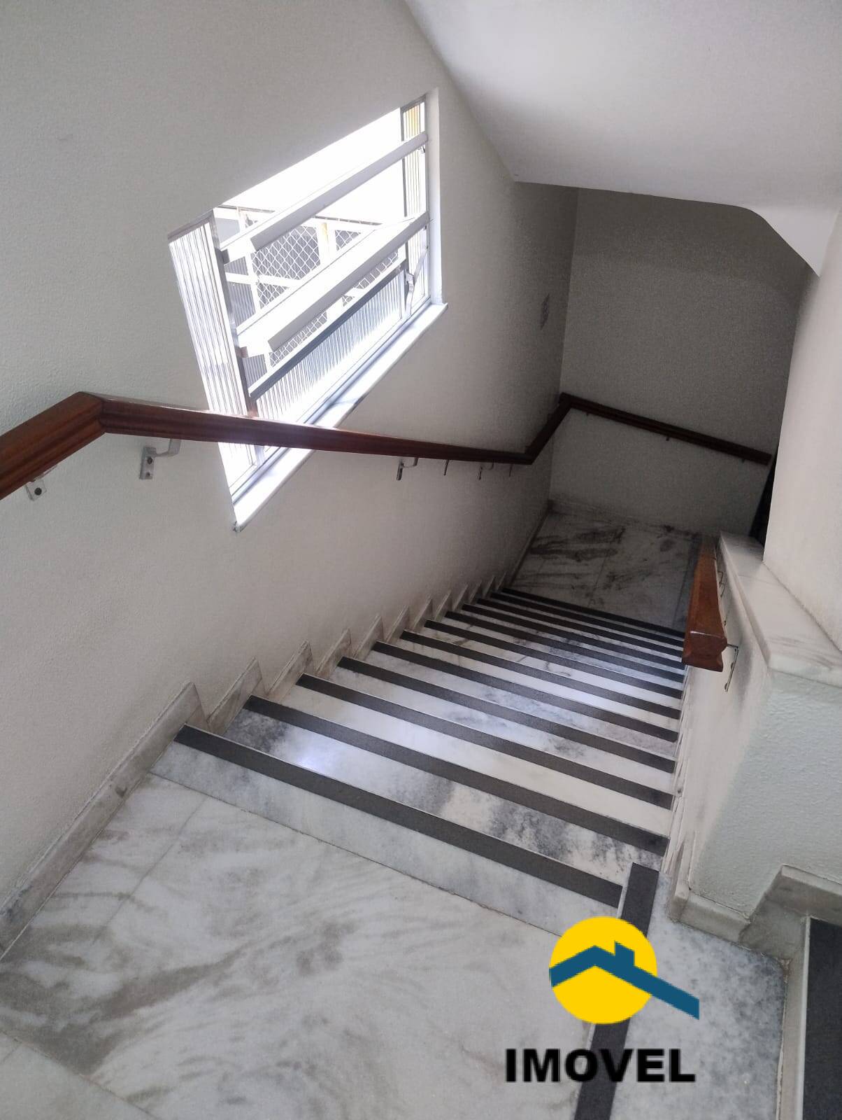 Apartamento à venda com 2 quartos, 80m² - Foto 26