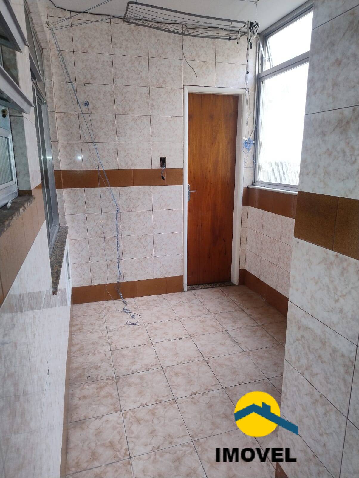 Apartamento à venda com 2 quartos, 80m² - Foto 17