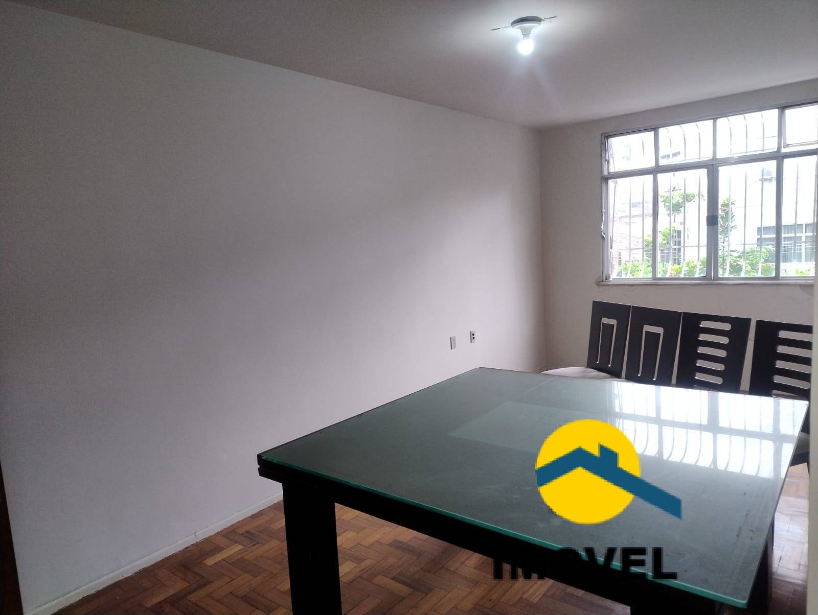 Apartamento à venda com 2 quartos, 80m² - Foto 5