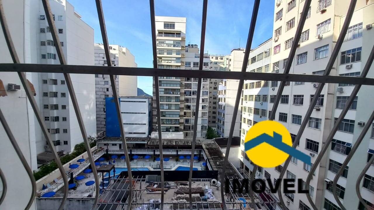 Apartamento à venda com 3 quartos, 130m² - Foto 5