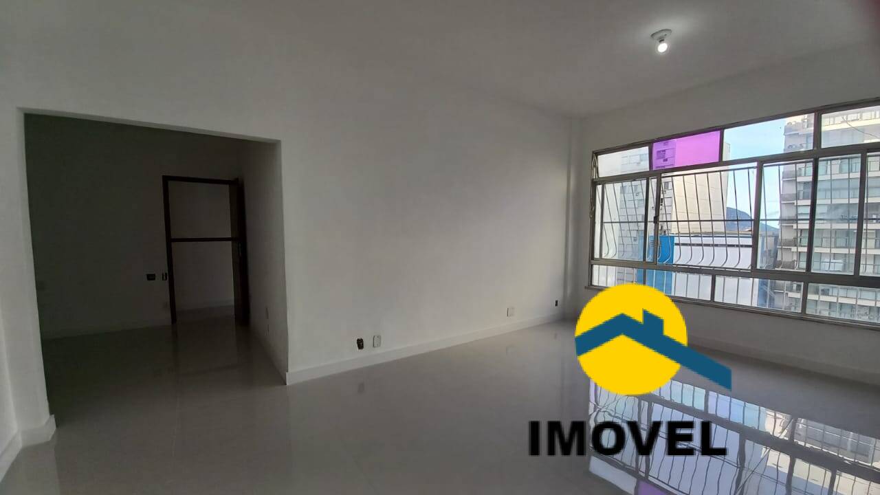 Apartamento à venda com 3 quartos, 130m² - Foto 4