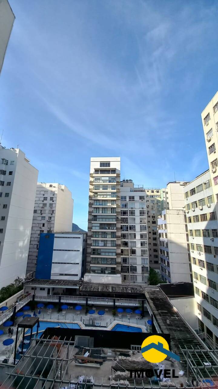 Apartamento à venda com 3 quartos, 130m² - Foto 21