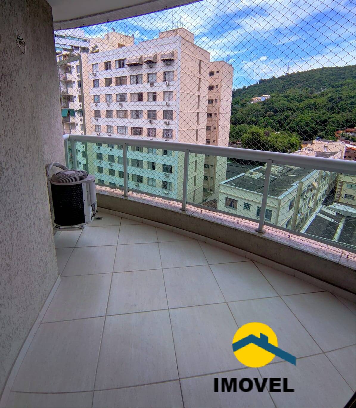 Apartamento à venda com 2 quartos, 75m² - Foto 3