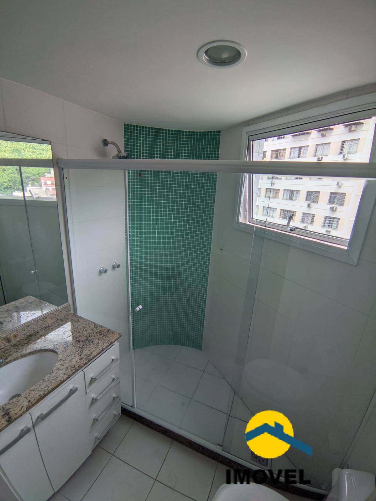 Apartamento à venda com 2 quartos, 75m² - Foto 8