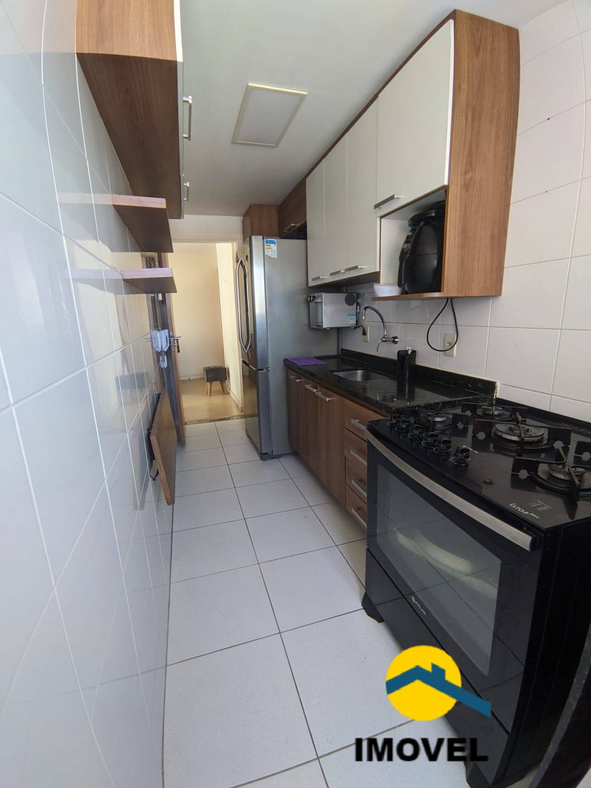 Apartamento à venda com 2 quartos, 75m² - Foto 12