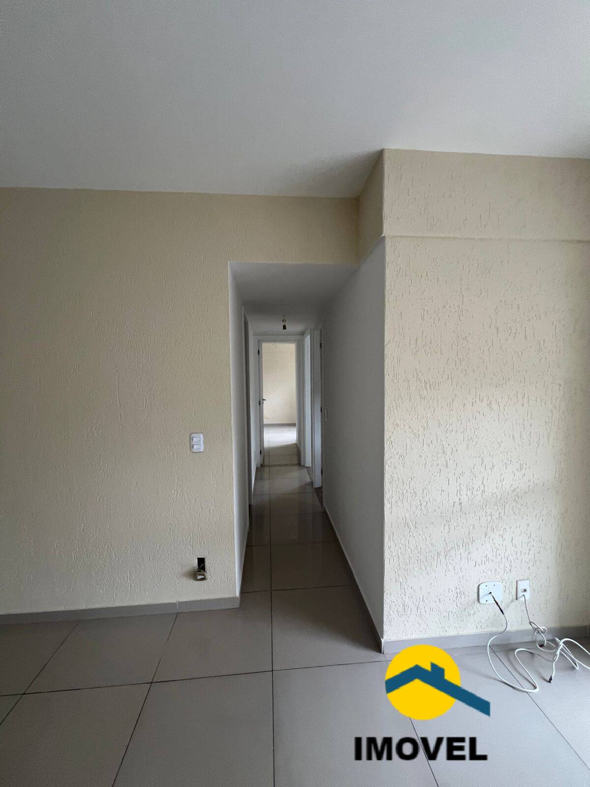 Apartamento à venda com 3 quartos, 76m² - Foto 3