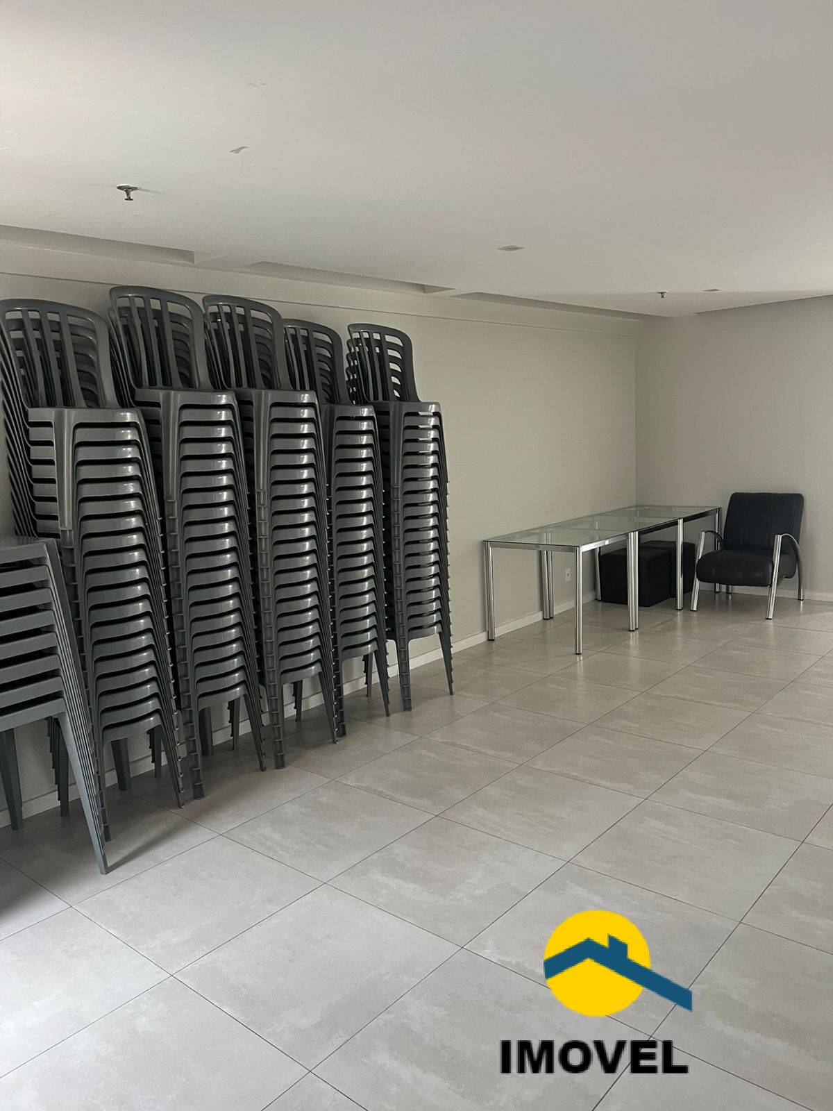 Apartamento à venda com 3 quartos, 76m² - Foto 33