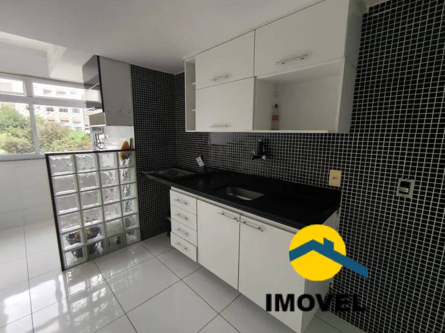 Apartamento à venda com 3 quartos, 76m² - Foto 11