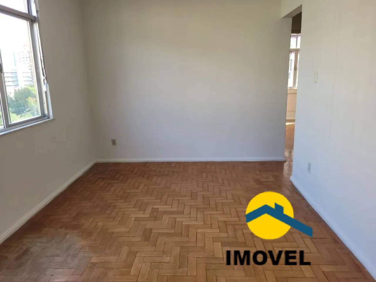 Apartamento à venda com 2 quartos, 65m² - Foto 3