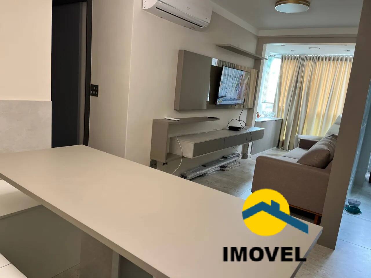 Apartamento à venda com 2 quartos, 80m² - Foto 2