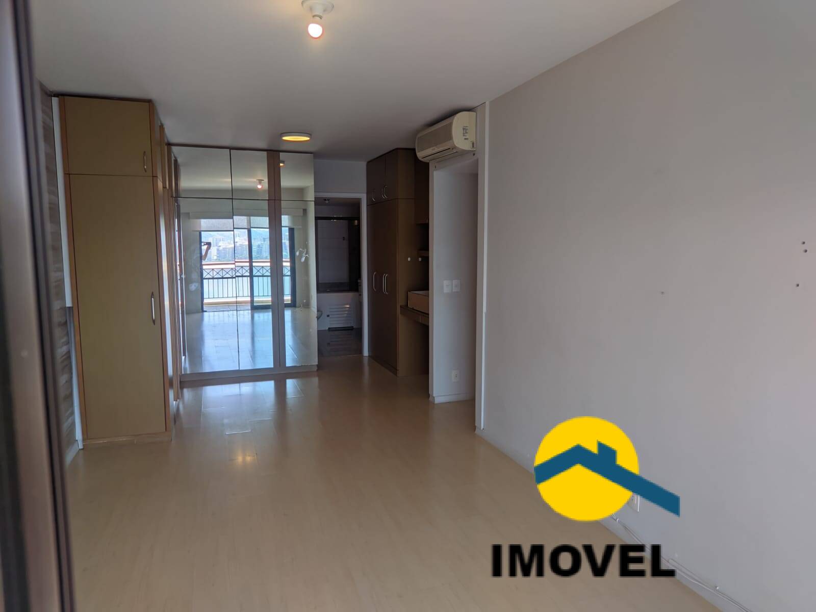 Apartamento à venda com 4 quartos, 170m² - Foto 27