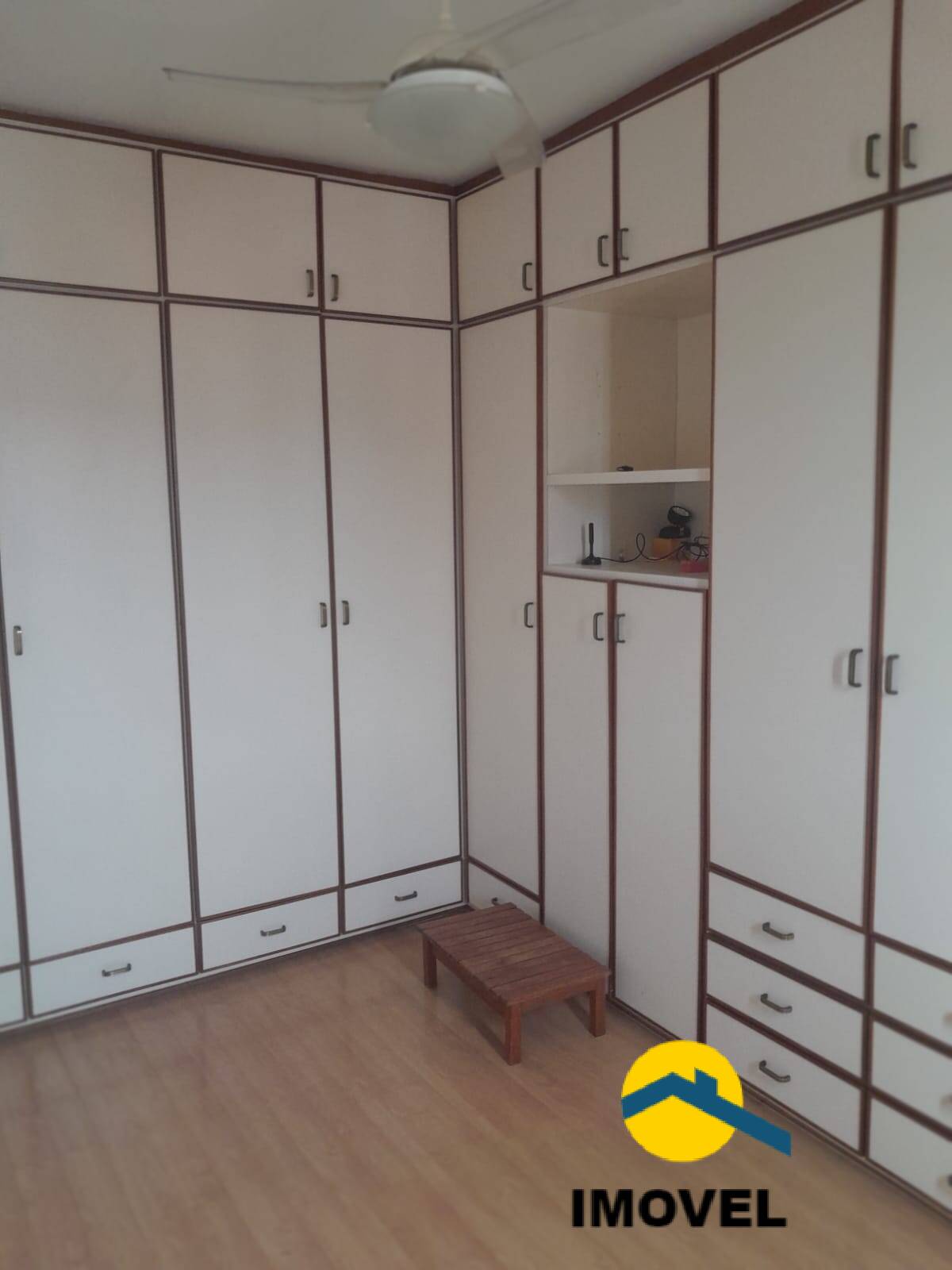 Apartamento à venda com 2 quartos, 70m² - Foto 15