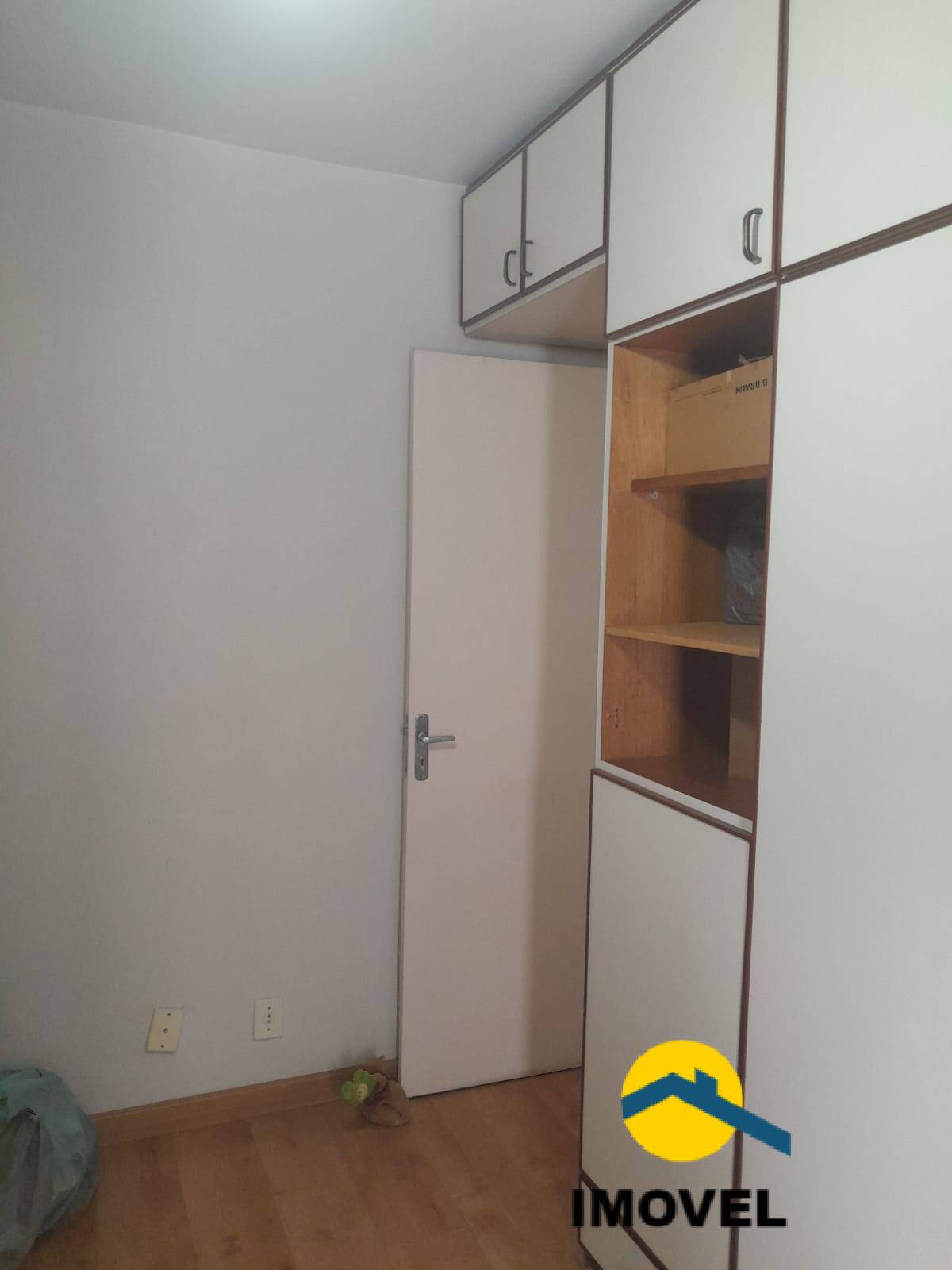 Apartamento à venda com 2 quartos, 70m² - Foto 18