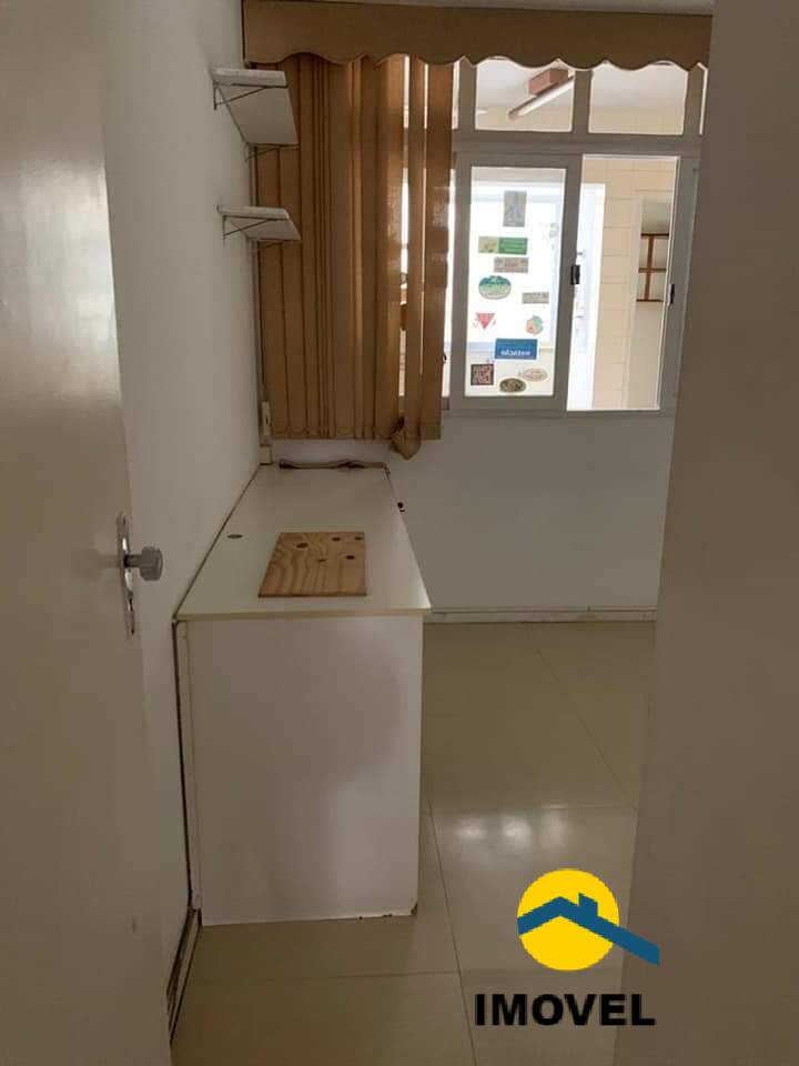 Apartamento à venda com 2 quartos, 70m² - Foto 8