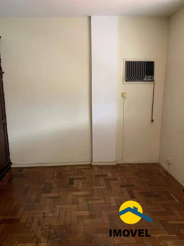 Apartamento à venda com 2 quartos, 70m² - Foto 9