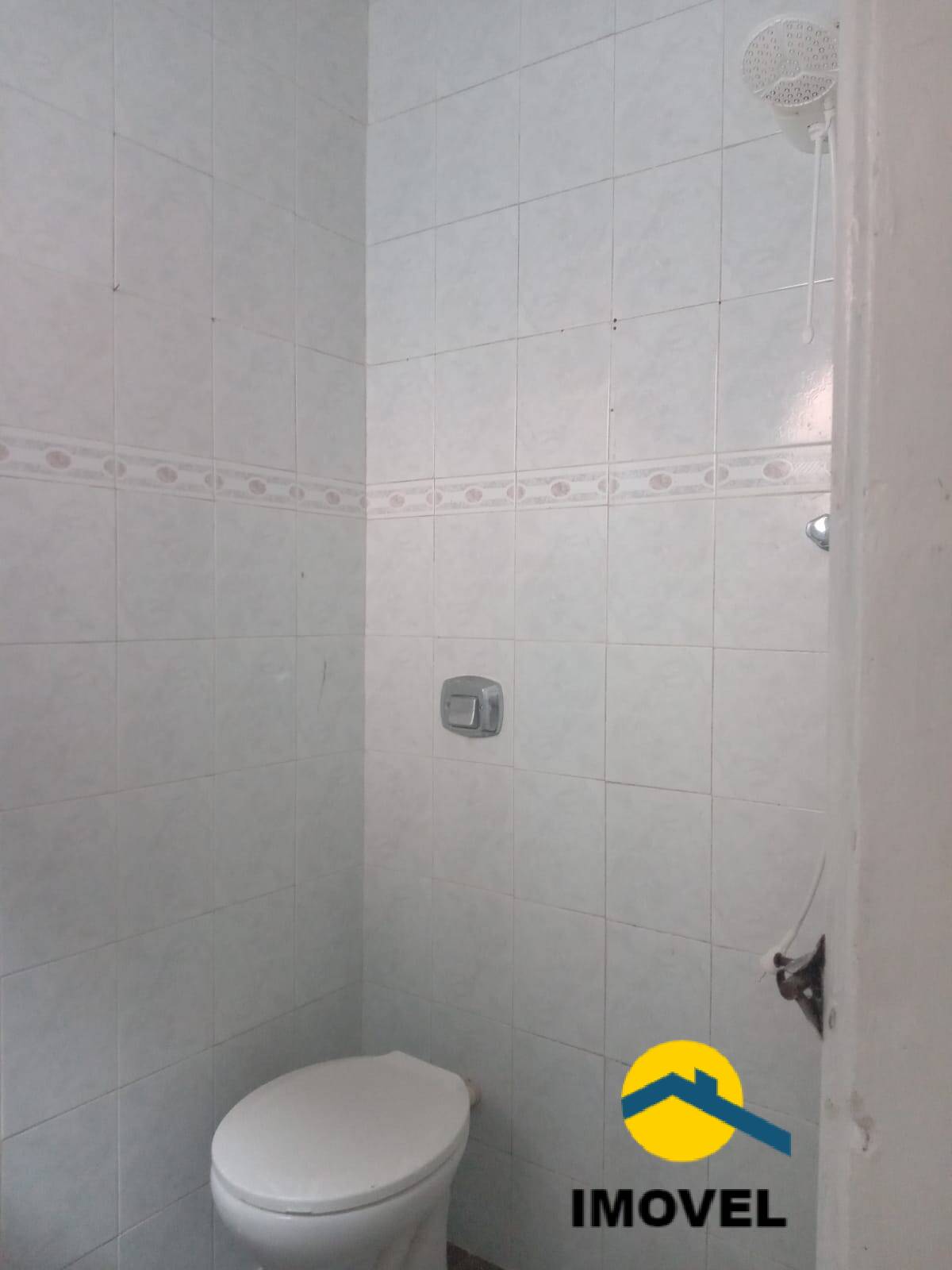 Casa à venda com 2 quartos, 60m² - Foto 5