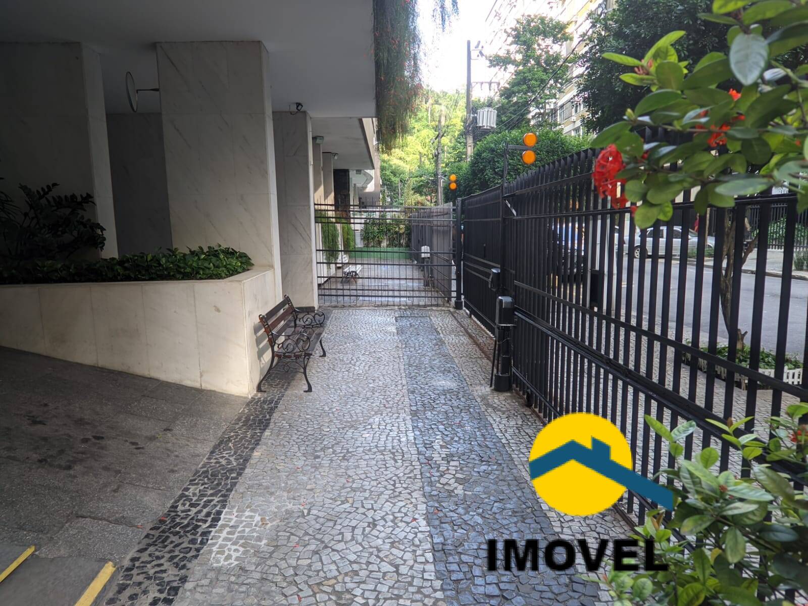 Apartamento à venda com 4 quartos, 230m² - Foto 29