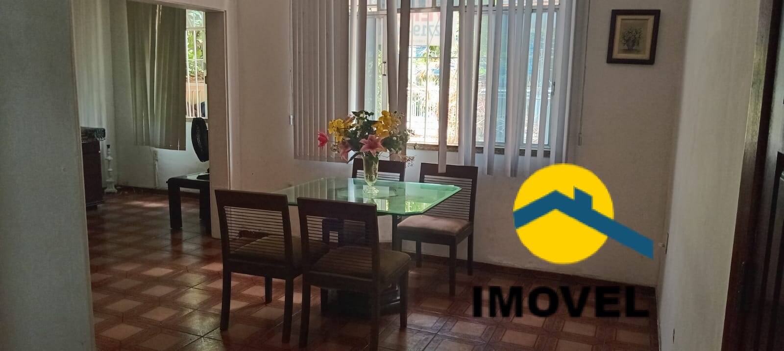 Apartamento à venda com 2 quartos, 80m² - Foto 3