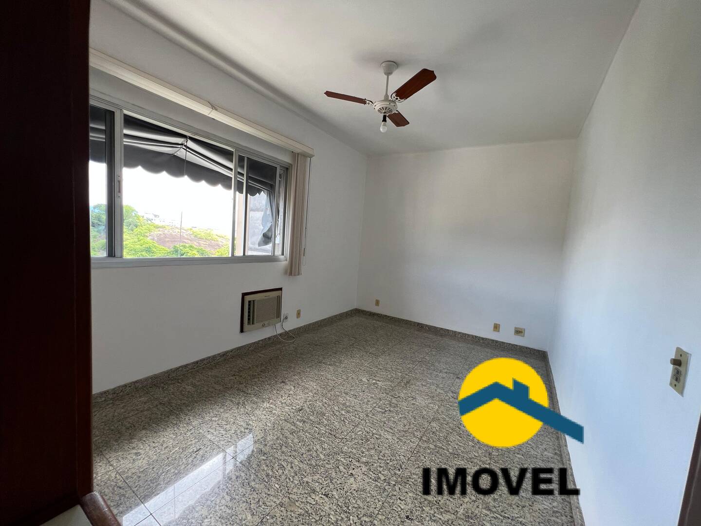 Apartamento à venda com 3 quartos, 161m² - Foto 22