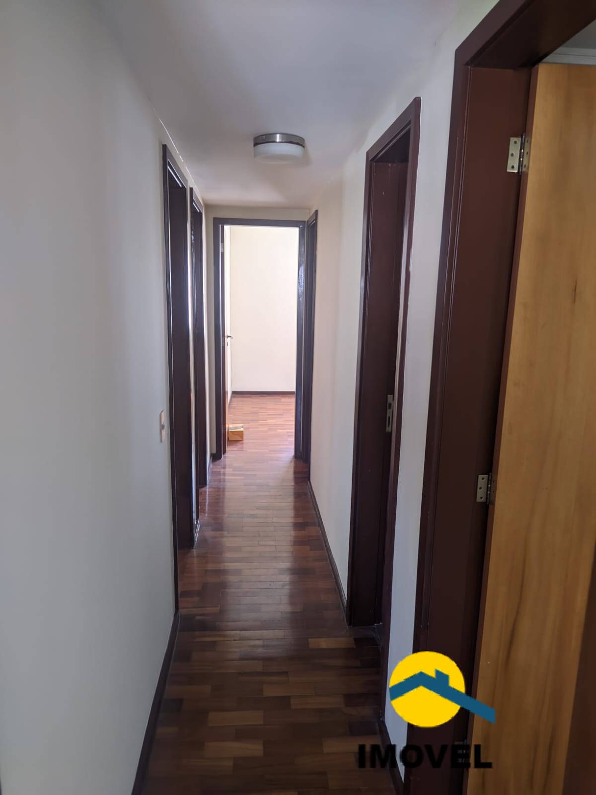 Apartamento à venda com 3 quartos, 130m² - Foto 10