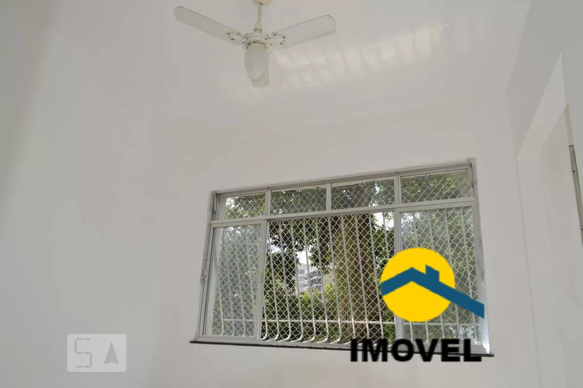 Apartamento à venda com 2 quartos, 60m² - Foto 5