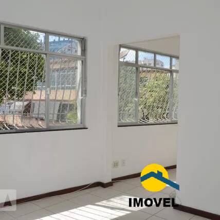 Apartamento à venda com 2 quartos, 60m² - Foto 1