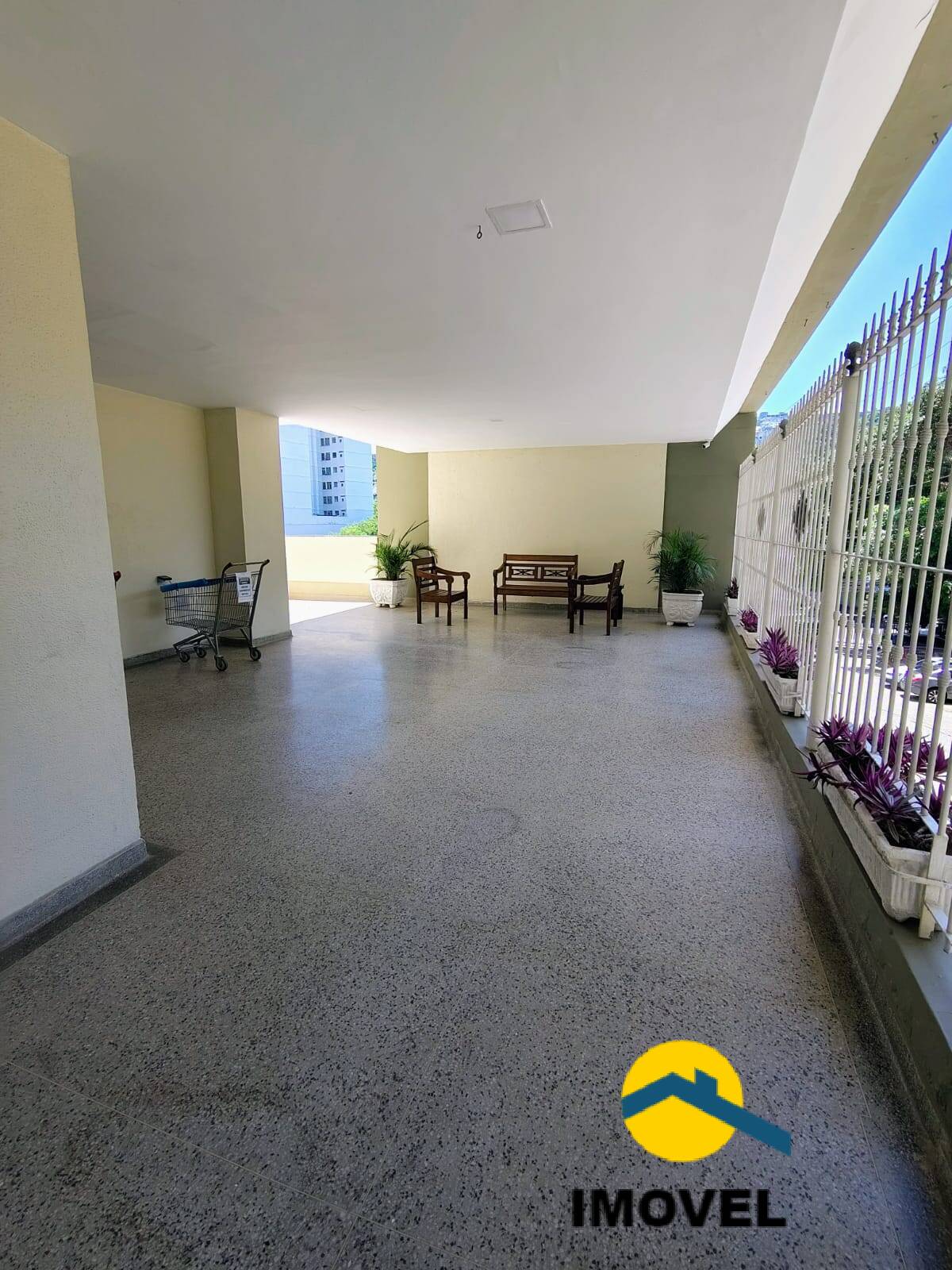 Apartamento à venda com 2 quartos, 60m² - Foto 37