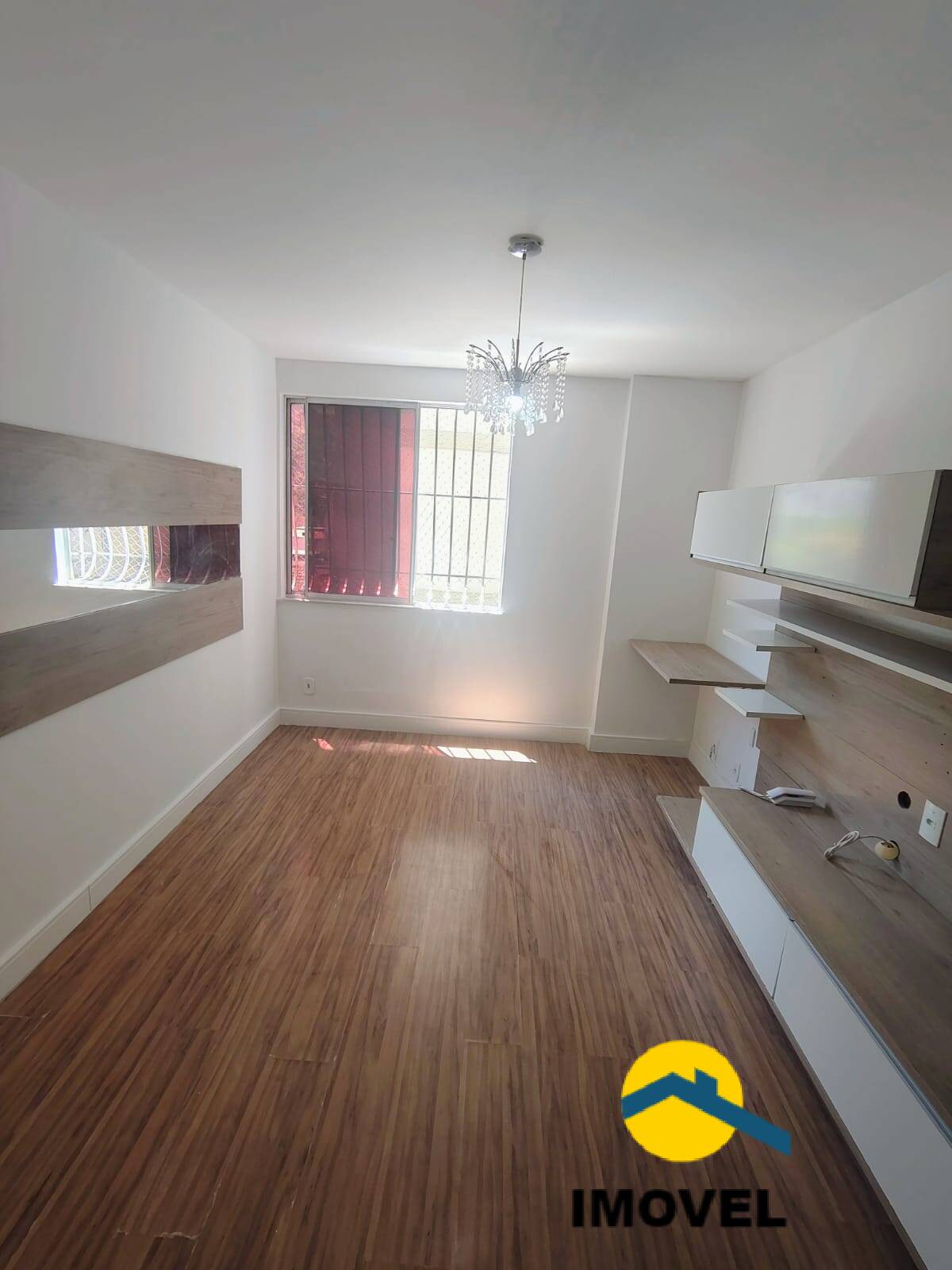 Apartamento à venda com 2 quartos, 60m² - Foto 1