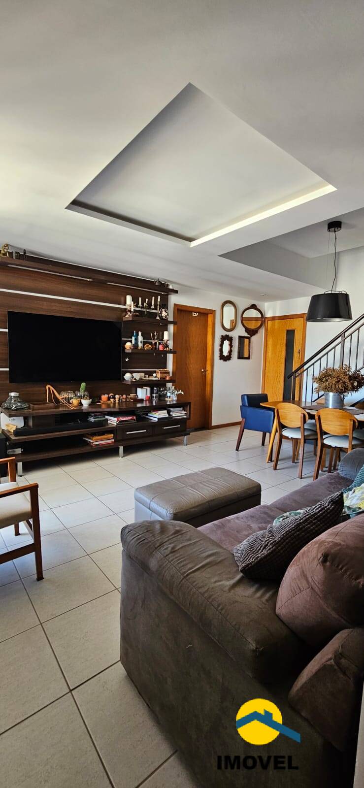 Cobertura à venda com 4 quartos, 230m² - Foto 1